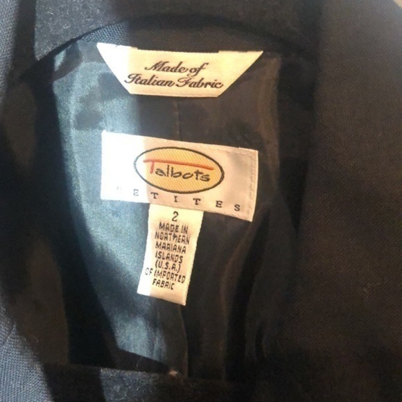 Talbots size 2 petite double breasted black blazer with gold buttons‎ - Picture 2 of 7